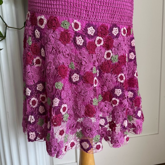 Sue Wong Fuchsia Crochet Floral Dress - Medium - Picture 4 of 5